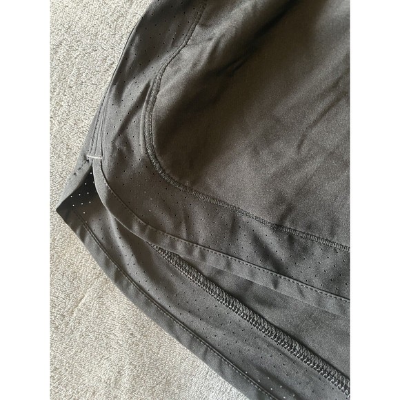 Champion Womens Running Shorts Black Size M Lightly Worn - Picture 4 of 5